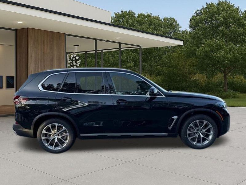 New 2026 BMW X5 xDrive40iImage 6