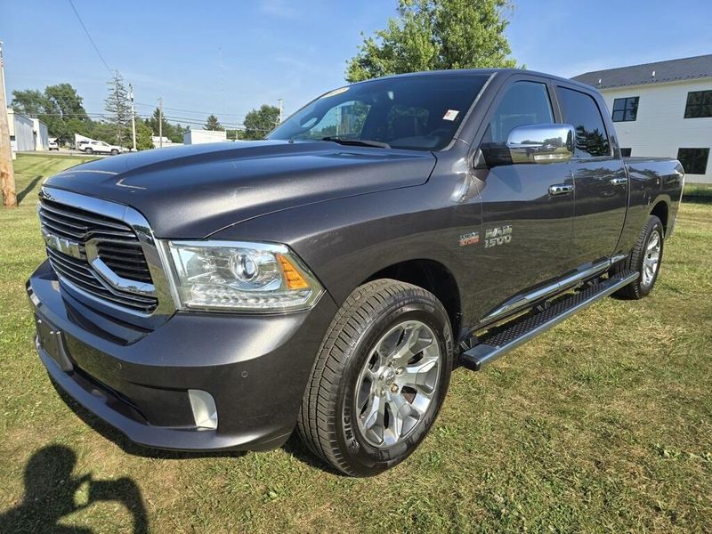 2017 Ram 1500 Limited photo 3