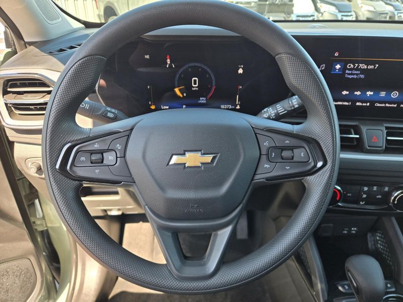 Used 2025 Chevrolet Trailblazer FWD 4dr LS