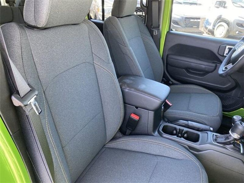 2025 Jeep Wrangler 4-door WillysImage 11