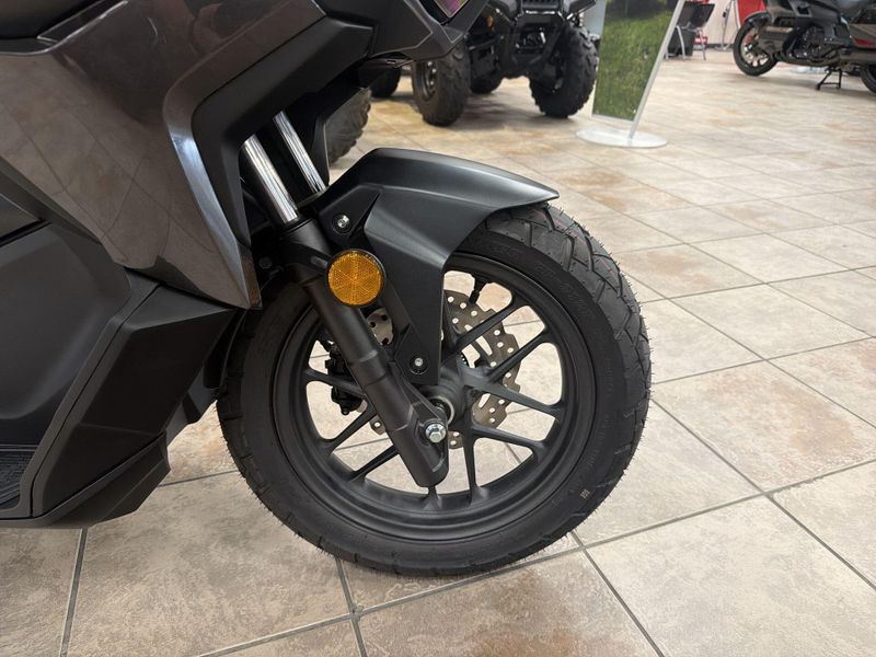 New 2027 Honda ADV160 Image 19