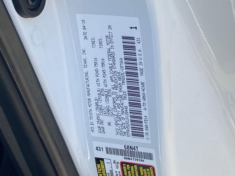 Used 2018 Toyota Tacoma Image 30