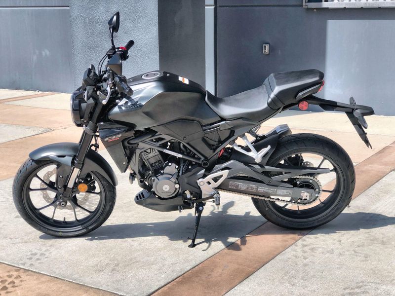 New 2026 Honda CB300R ABS Image 14