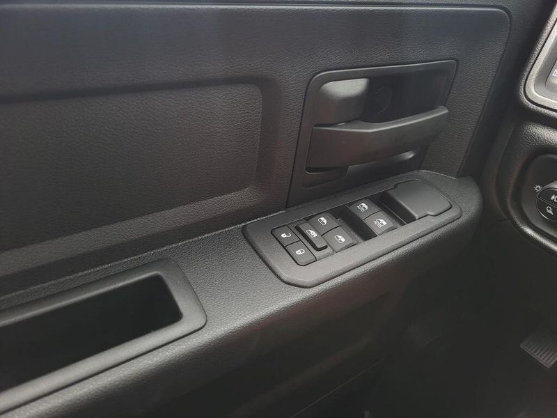 2025 RAM 2500 Tradesman Crew Cab 4x4 6