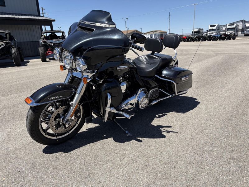Used 2014 Harley-Davidson FLHTCU ULTRA CLASSIC ELECTRA GLIDE 
