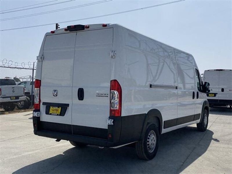 2024 Ram ProMaster 3500 Cargo Van photo 3