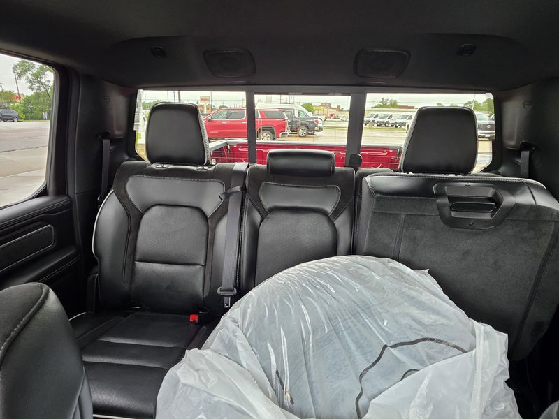 New 2025 RAM 1500 LaramieImage 11