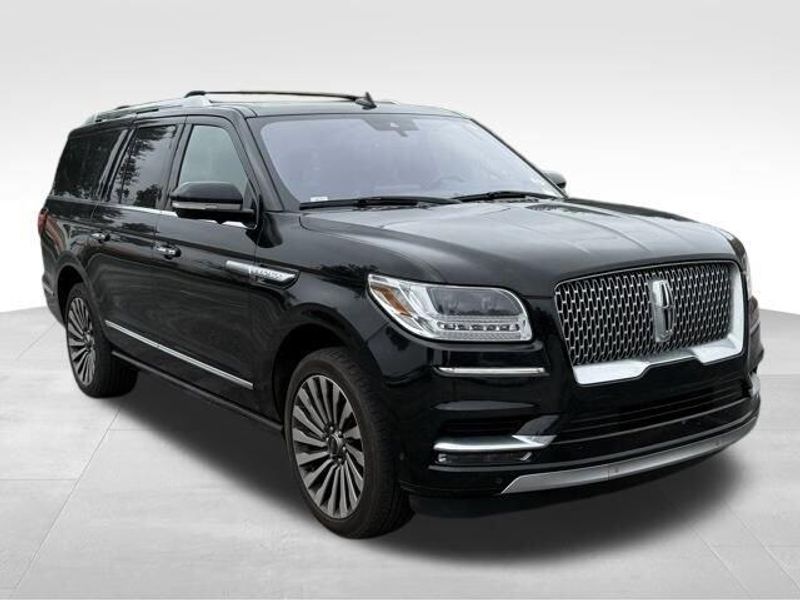 Used 2018 Lincoln Navigator L Reserve