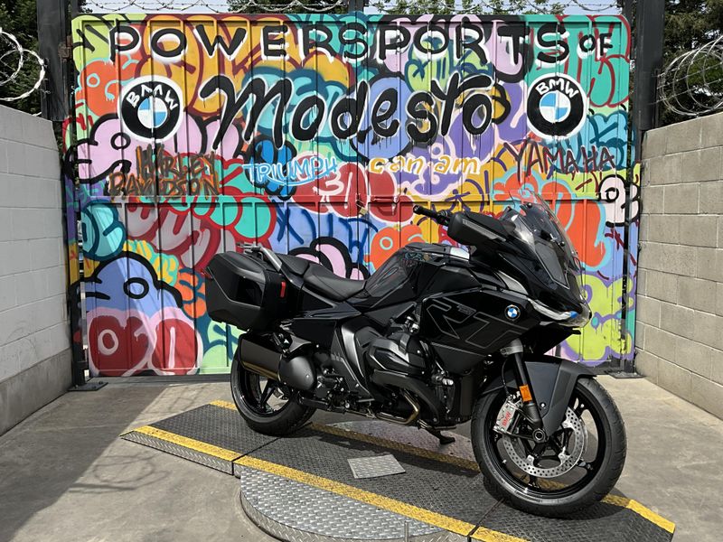 New 2026 BMW R 1300 RT Image 3