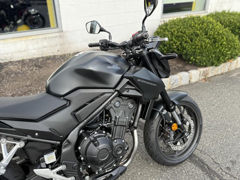 2025 Honda CB500FImage 7
