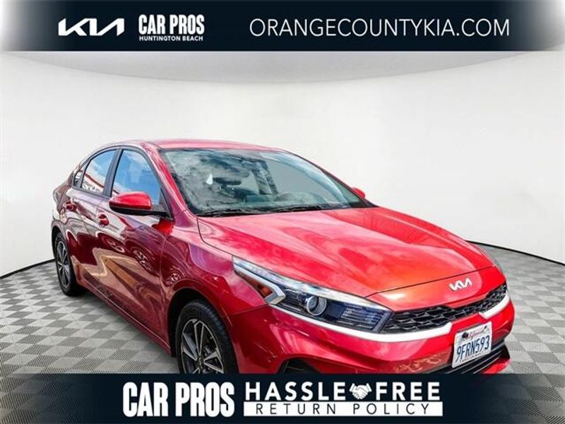 Used 2023 Kia Forte LXSImage 1
