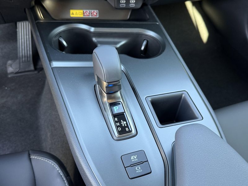 New 2026 Lexus UX 300hImage 24