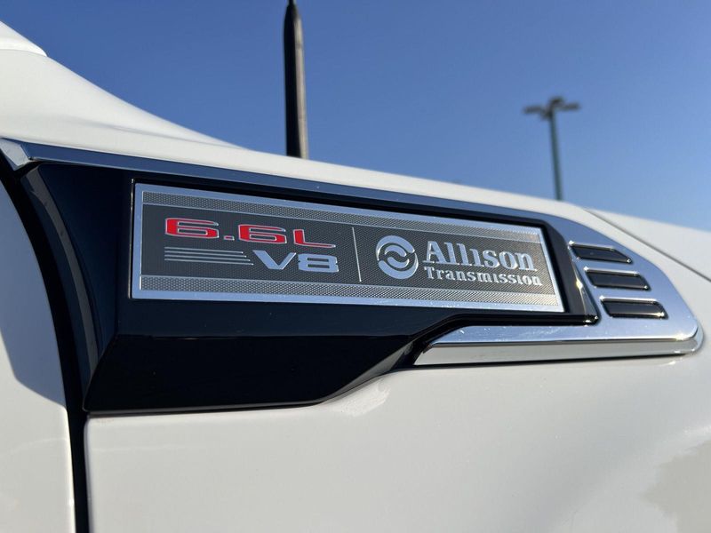 2026 Gmc Sierra HD Pro photo 3