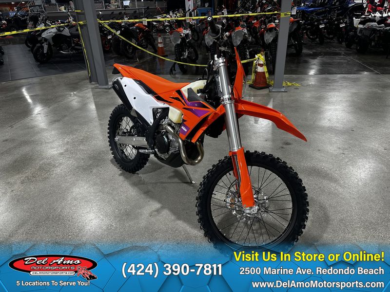 2024 KTM 500 XW-F  in a ORANGE exterior color. Del Amo Motorsports of Redondo Beach (424) 304-1660 delamomotorsports.com 