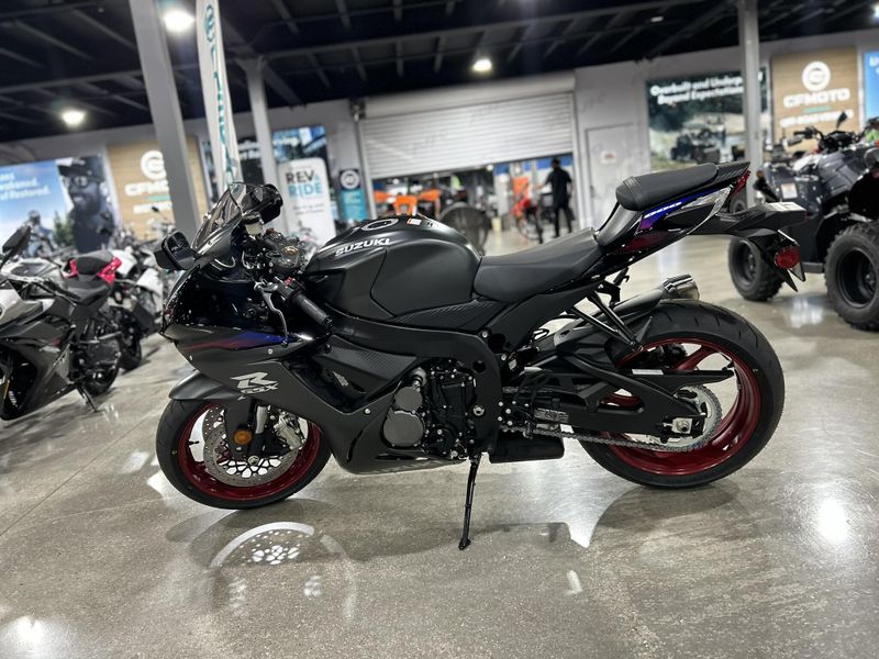 New 2026 Suzuki GSX-R600 Image 6
