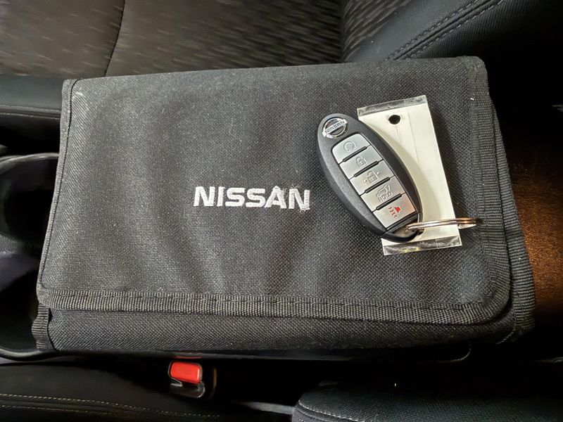 Used 2018 Nissan Rogue SVImage 24