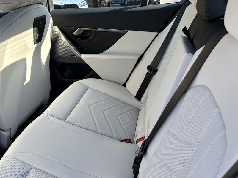 New 2027 BMW 5 Series 530iImage 28