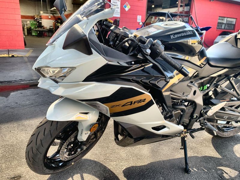New 2026 Kawasaki NINJA ZX-4RR ABS Image 11