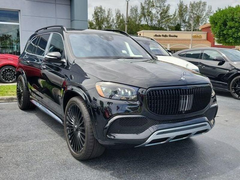 2021 Mercedes Benz GLS Maybach 600 photo 3