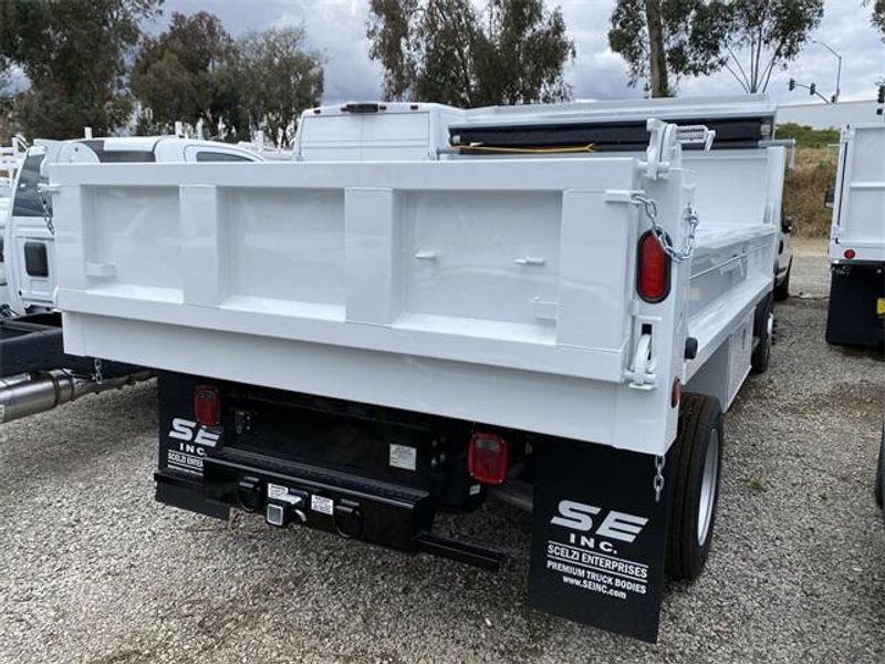 2023 RAM 5500 Tradesman Chassis Regular Cab 4x2 84