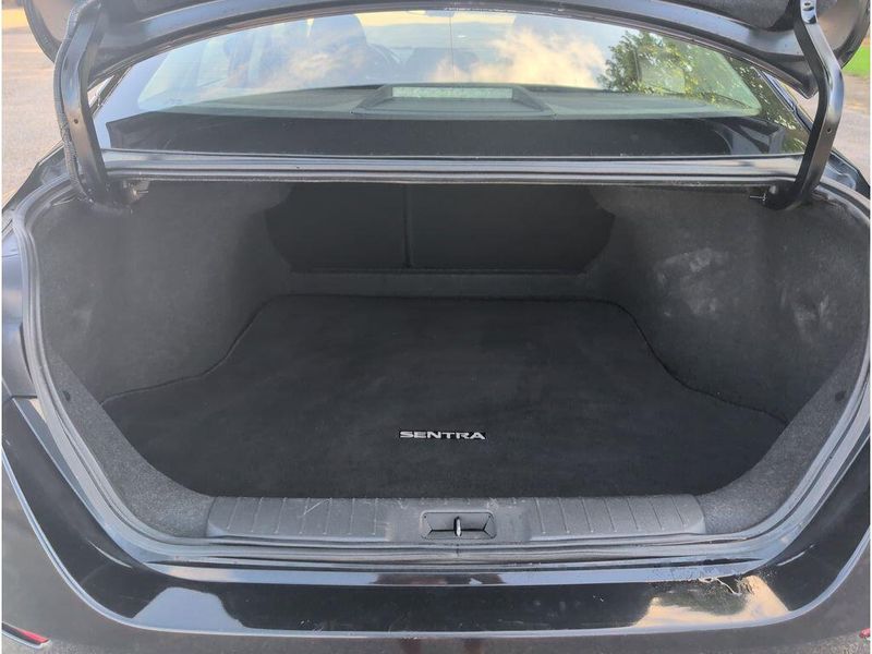 Used 2023 Nissan Sentra SVImage 33