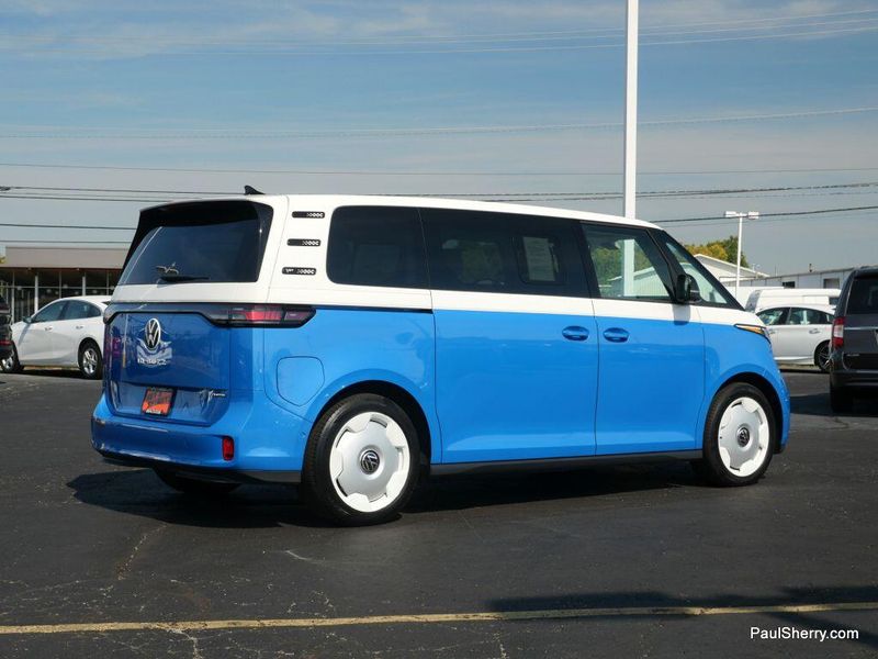2025 Volkswagen ID. Buzz photo 9