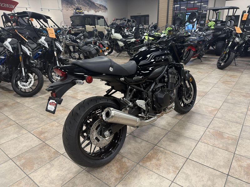 New 2026 Kawasaki Z900RS CAFE ABS Image 17