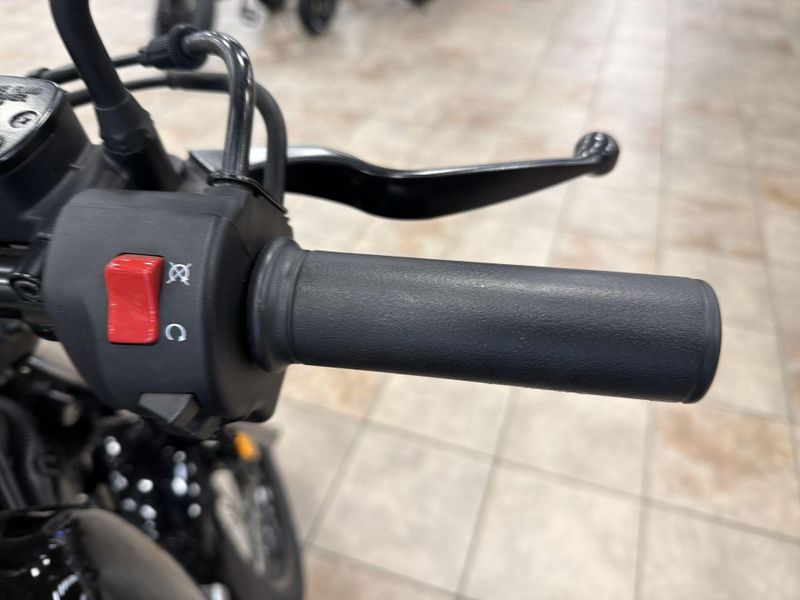 Used 2020 Yamaha BOLT  CA Image 25