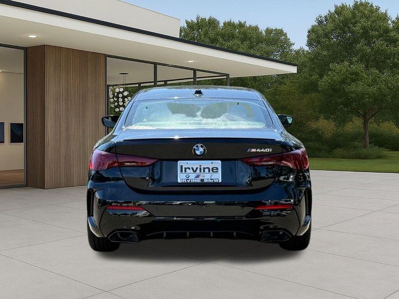 New 2026 BMW 4 Series M440iImage 10