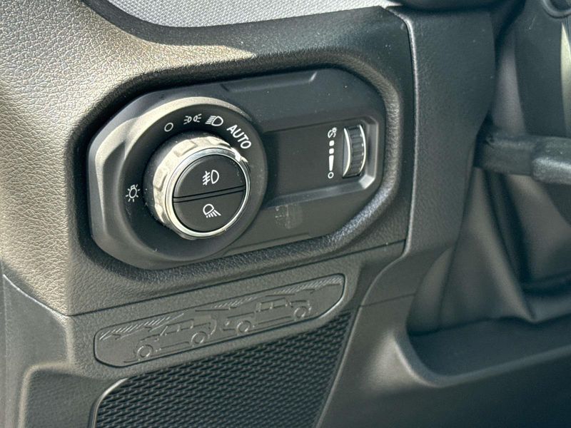 New 2026 Jeep Gladiator Sport S 4x4