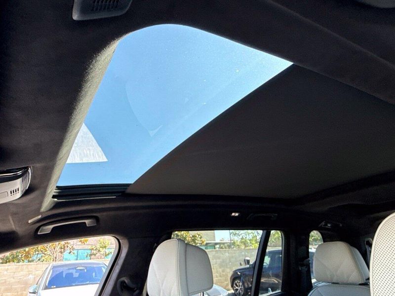 Used 2024 BMW X7 xDrive40iImage 23