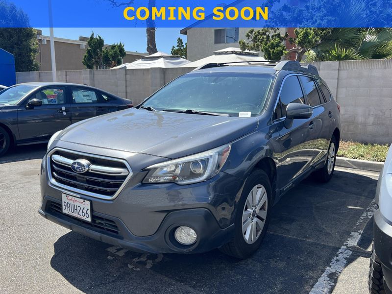 Used 2018 Subaru Outback PremiumImage 1
