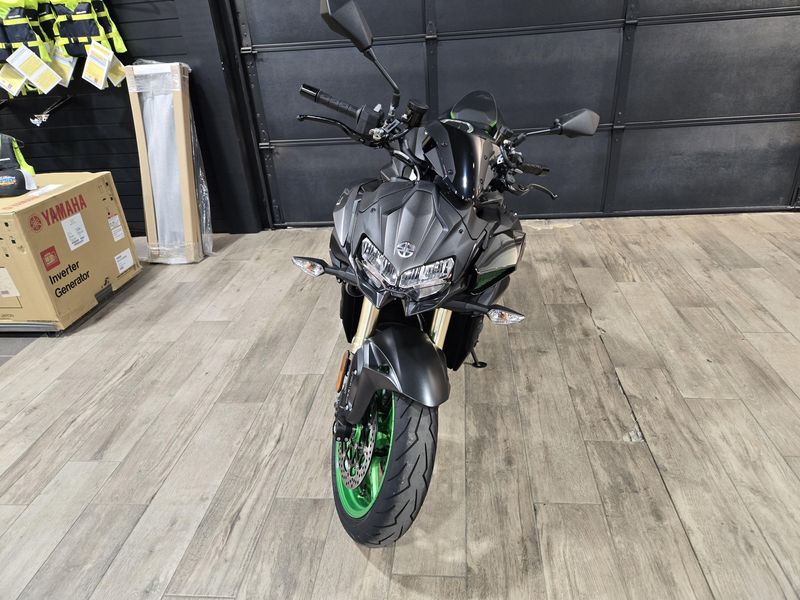 NEW 2026 KAWASAKI Z900 SE ABS Image 9