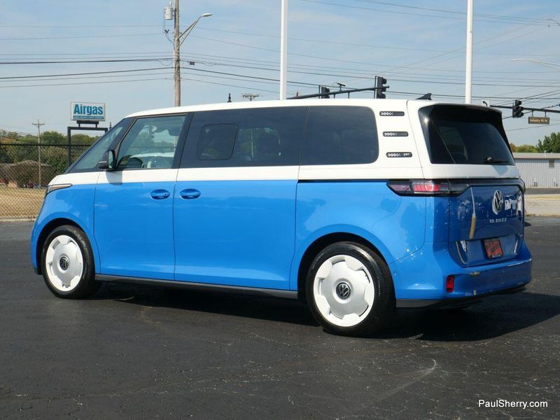 2025 Volkswagen ID. Buzz photo 6