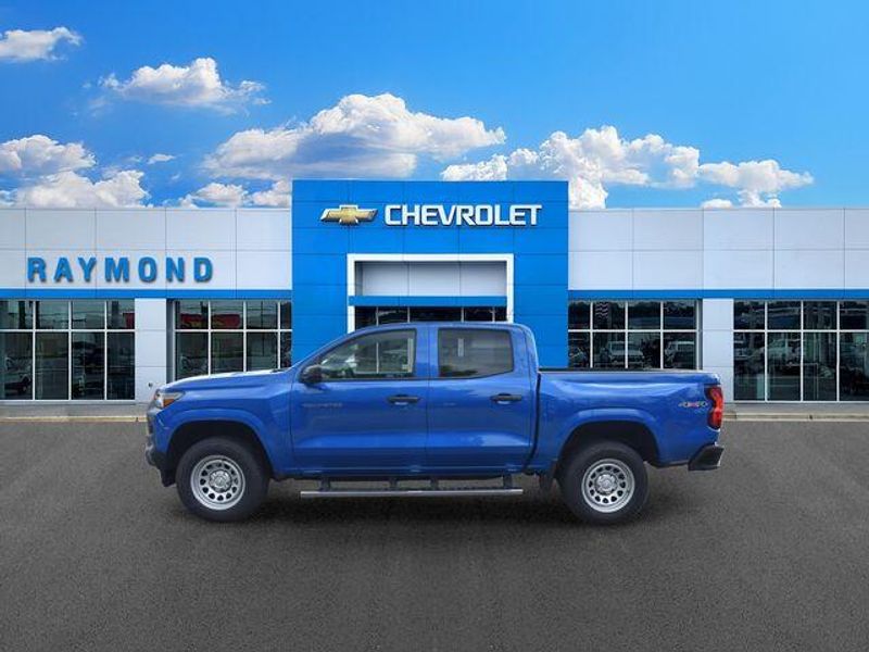 Used 2023 Chevrolet Colorado Work TruckImage 6