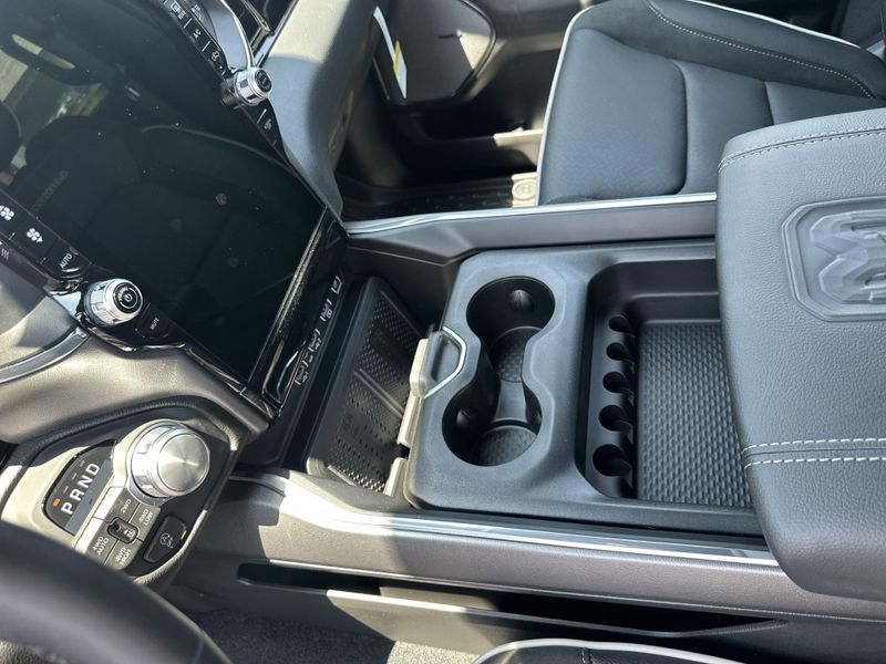 New 2025 RAM 1500 Laramie Crew Cab 4x4 5