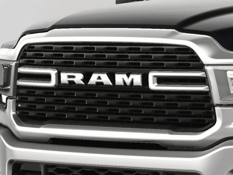 New 2023 RAM 2500 Big Horn Crew Cab 4x4 6