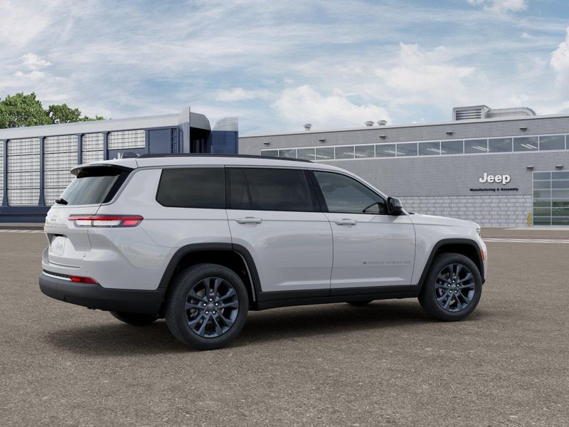 New 2026 Jeep Grand Cherokee L 85th Anniversary Edition 4x4