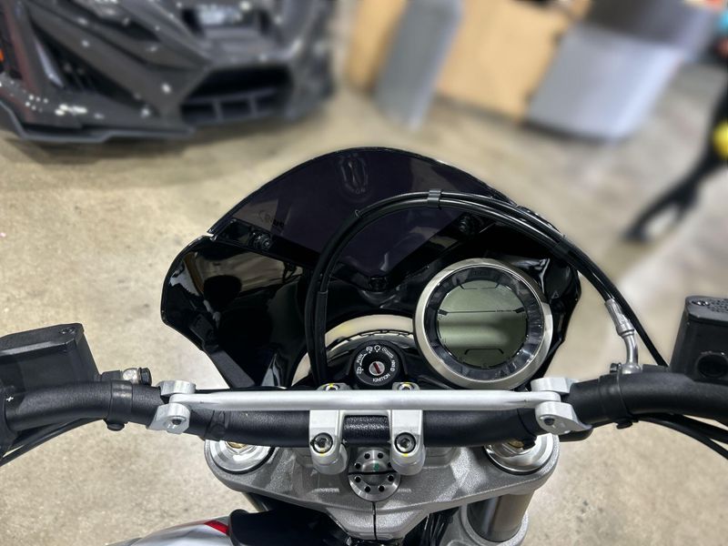 2021 Ducati SCRAMBLER DESERT SLED Image 21