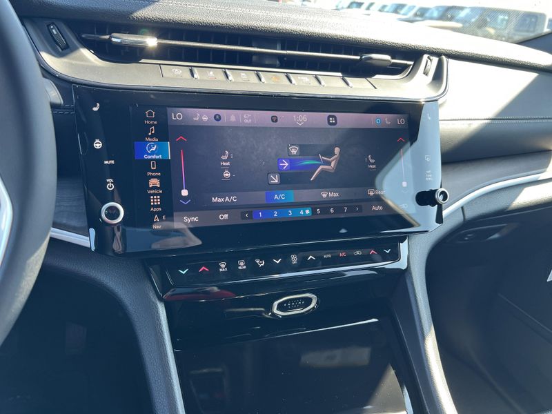 New 2026 Jeep Grand Cherokee Limited 4x4Image 15