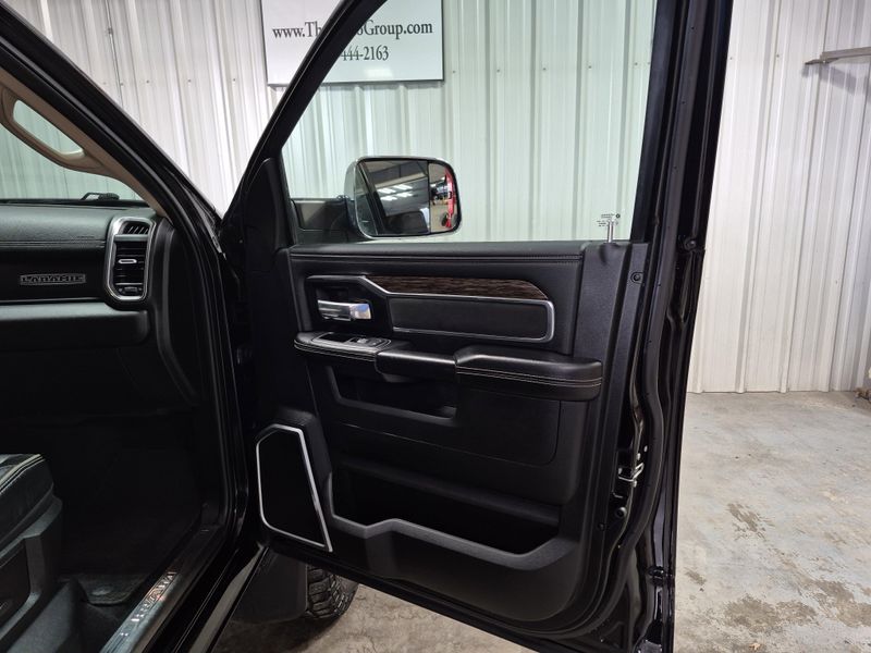 2021 RAM 2500 LaramieImage 15