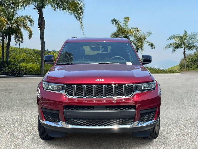 New 2026 Jeep Grand Cherokee L Laredo X 4x2