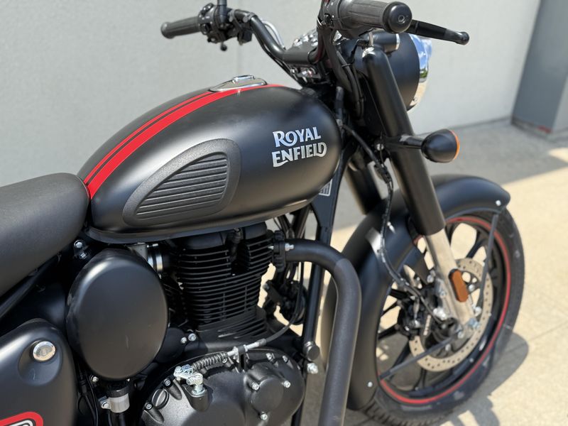 2024 Royal Enfield CLASSIC 350Image 8