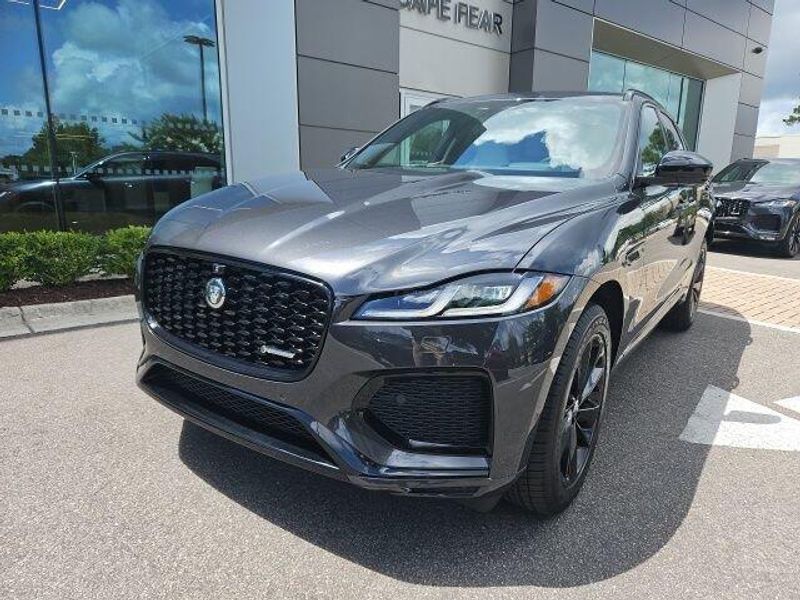 2025 Jaguar F-PACE R-Dynamic S