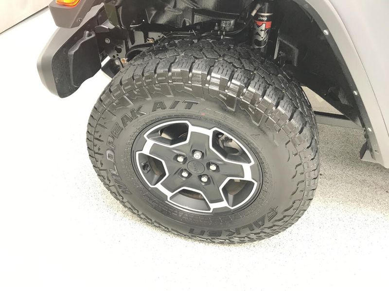 Used 2022 Jeep Gladiator MojaveImage 7