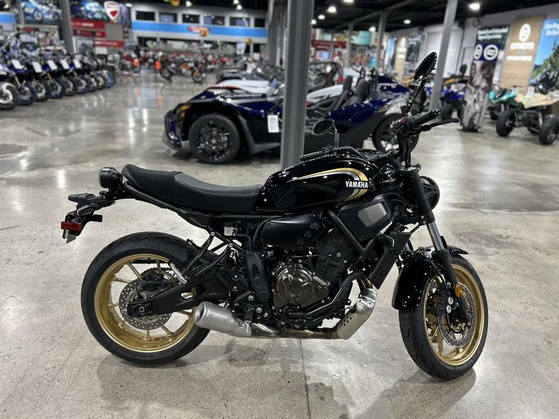 New 2025 Yamaha XSR700 Image 20