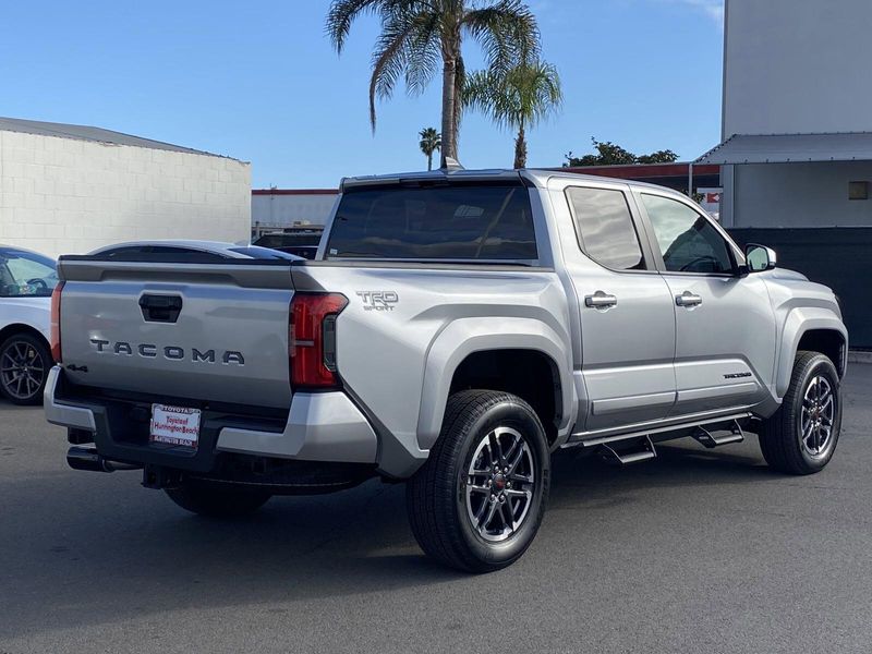 2025 Toyota Tacoma TRD SportImage 3