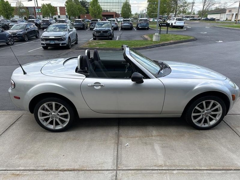 2008 Mazda Miata TouringImage 18