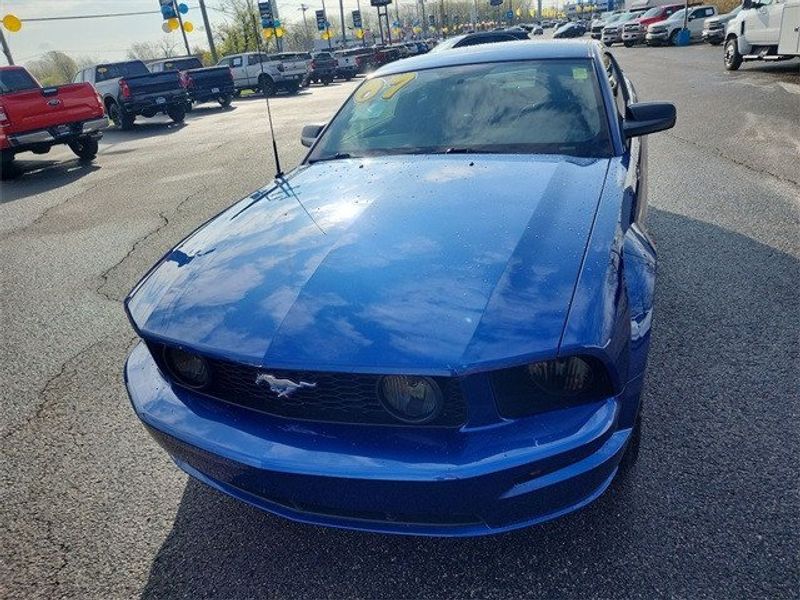 2007 Ford Mustang GT PremiumImage 9