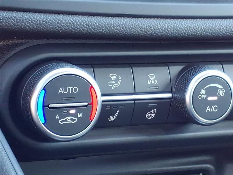 New 2025 Alfa Romeo Giulia RwdImage 21